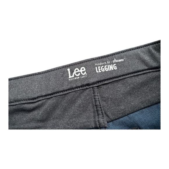 LEE Platinum Label Womens Size 12 Pull On Modern Fit Dream Legging Blue Jeans - Picture 7 of 7